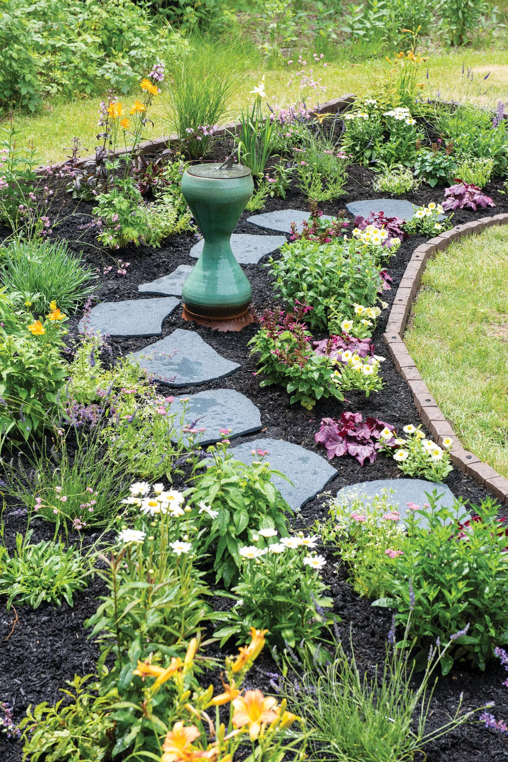 Recycled Rubber Flagstone Stepping Stone