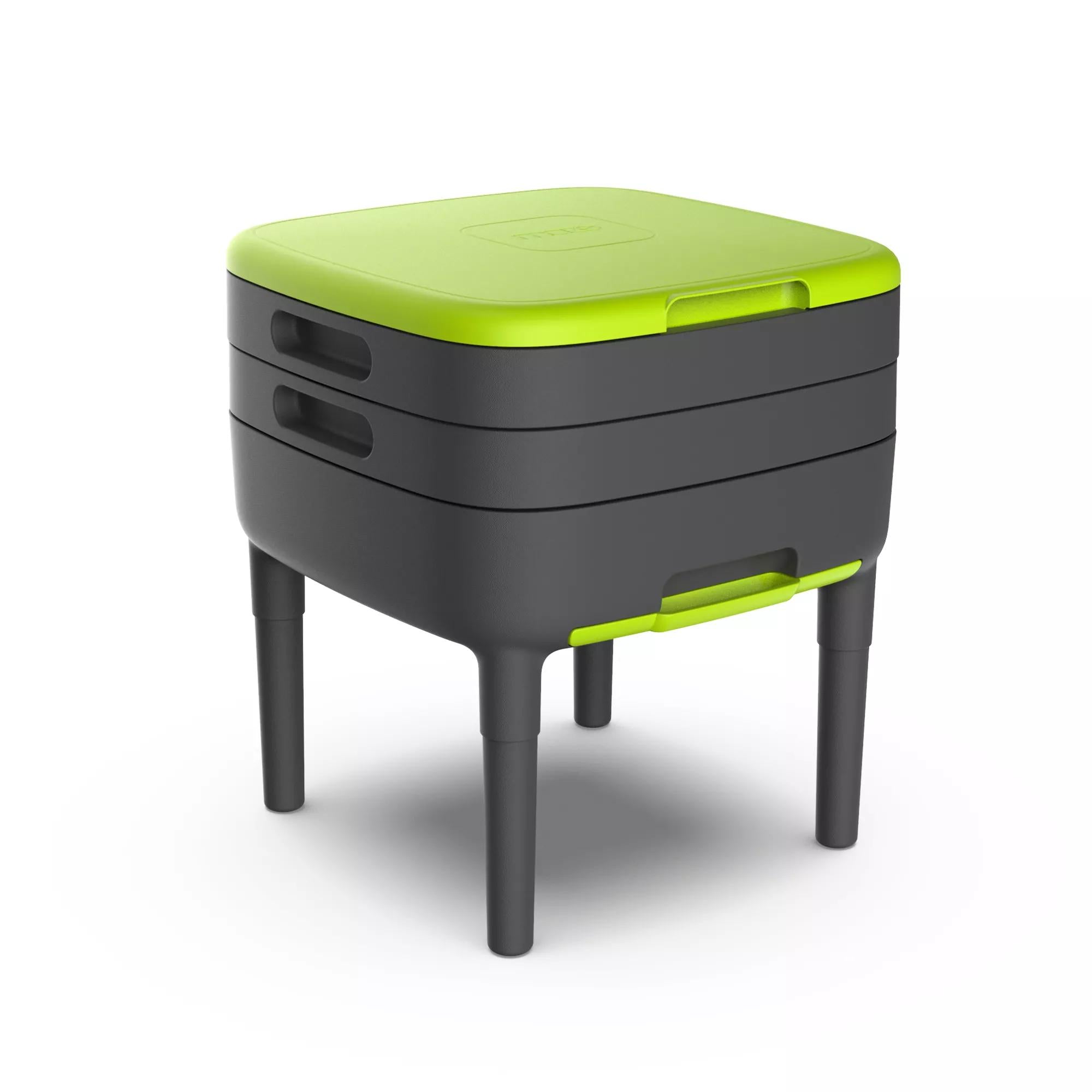 Maze Worm Farm Composter with Legs