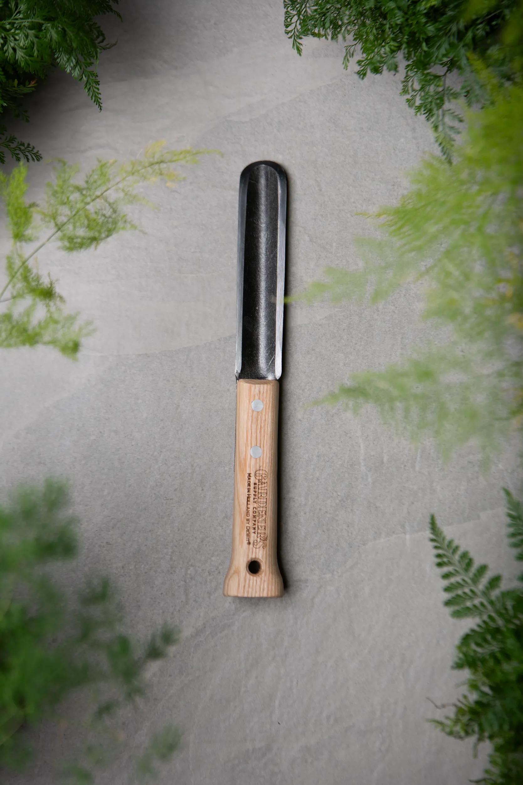 Gardener's Lifetime Hori Hori Trowel